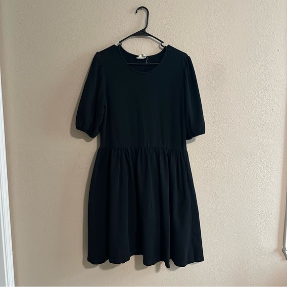 Mata Traders Inez Bubble Sleeve Dress Black Jersey - Picture 1 of 5